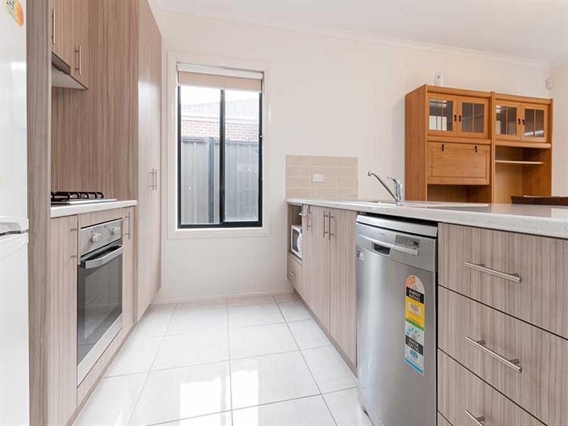 26 Moor Park Drive, Craigieburn VIC 3064