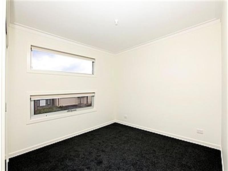 4 Jarrah Place, Craigieburn VIC 3064
