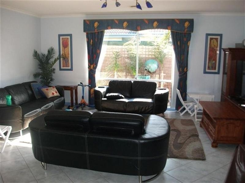 13 Newhaven Road, Craigieburn VIC 3064