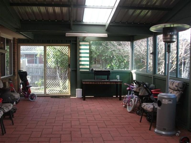 13 Newhaven Road, Craigieburn VIC 3064