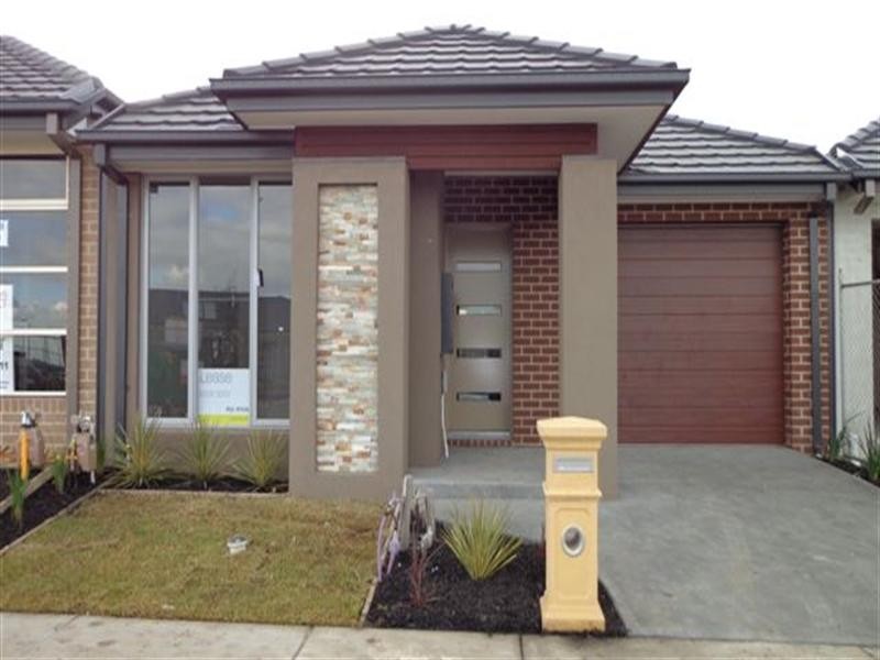 20 Rainham Avenue, Craigieburn VIC 3064