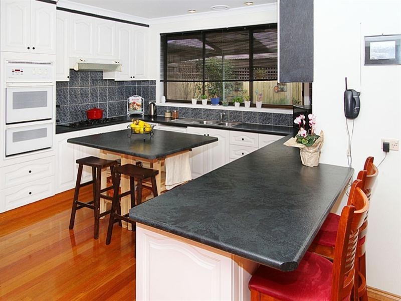 3 Metropolitan Avenue, Craigieburn VIC 3064