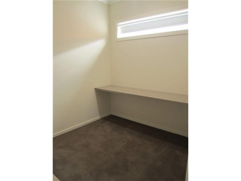 7 Cockatiel Circuit, Craigieburn VIC 3064