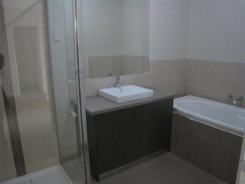 3 Driver Close, Craigieburn VIC 3064