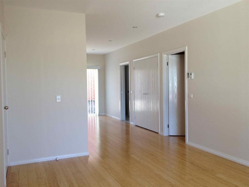 5 Roy Street, Glenroy VIC 3046