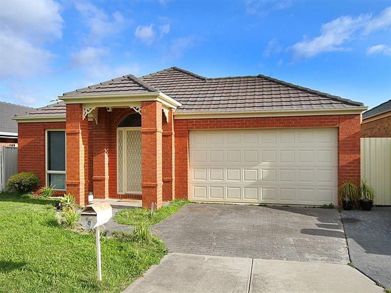9 Waterdale Rise, Craigieburn VIC 3064