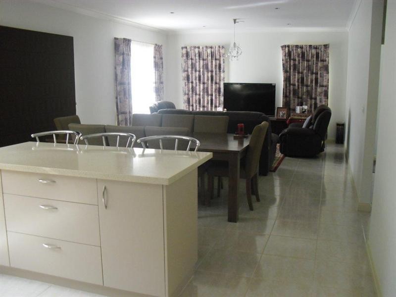 38 Somersby Road, Craigieburn VIC 3064