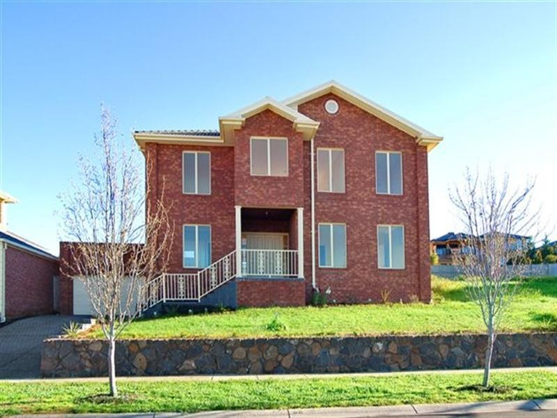 42 Excelsior Heights, Craigieburn VIC 3064