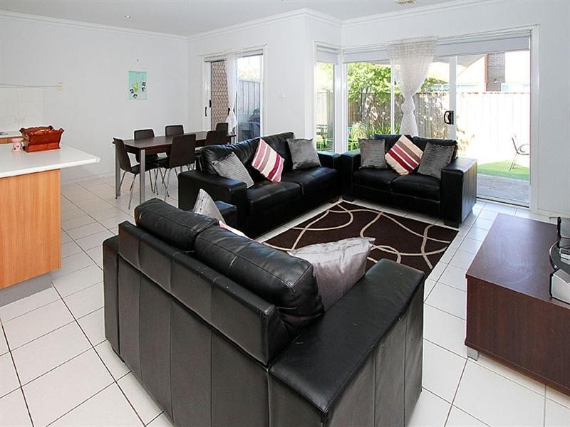 3 Viewbank Circuit, Roxburgh Park VIC 3064