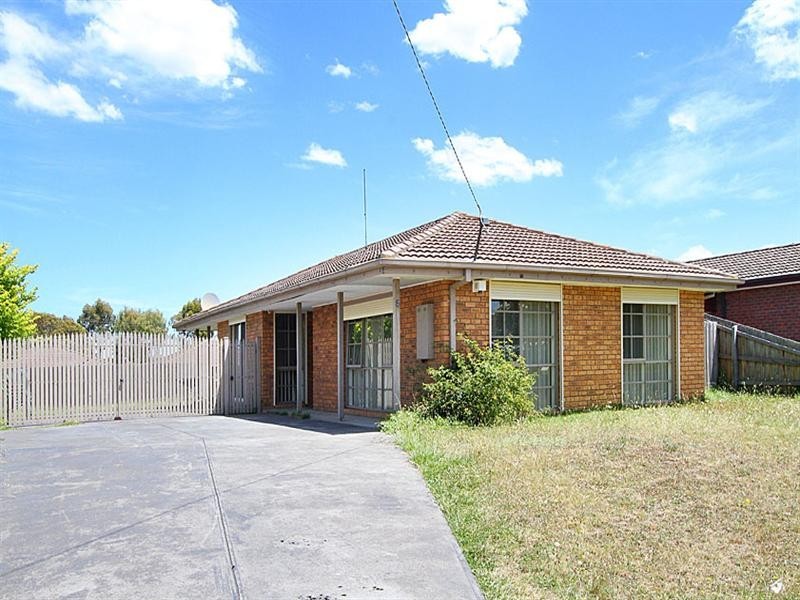 5 Rokeby Crescent, Craigieburn VIC 3064
