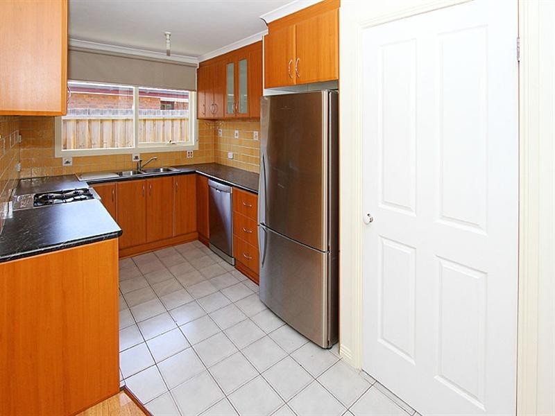 5 Rokeby Crescent, Craigieburn VIC 3064