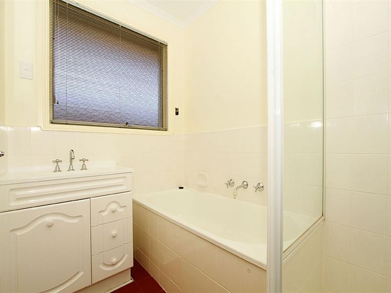 5 Rokeby Crescent, Craigieburn VIC 3064