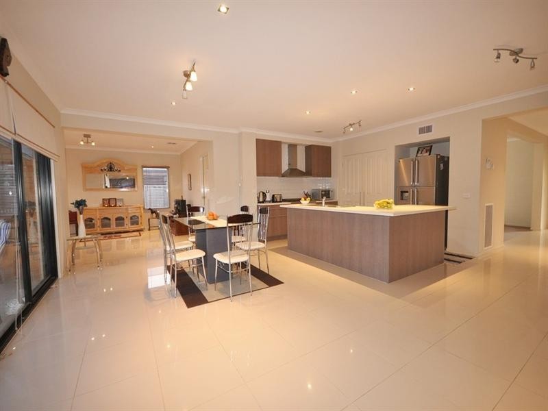 109 Royal Terrace, Craigieburn VIC 3064