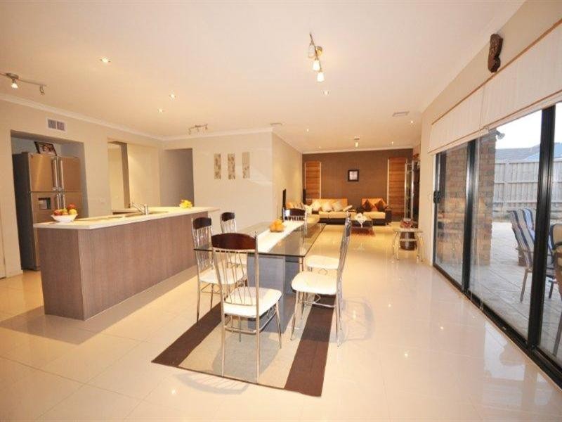 109 Royal Terrace, Craigieburn VIC 3064