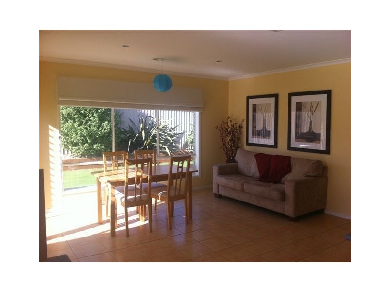 45 Bowral Loop, Craigieburn VIC 3064