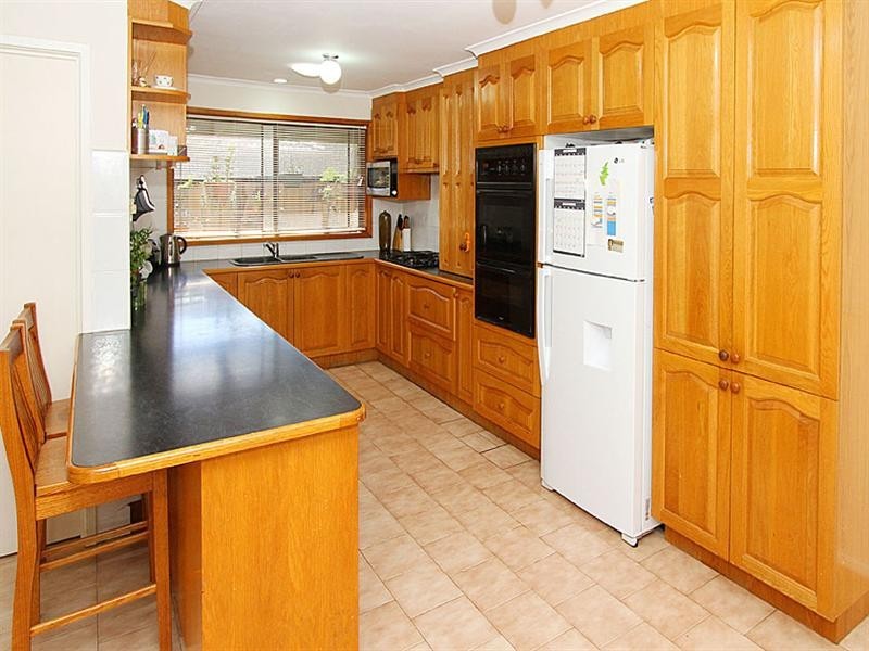 3 Rokeby Crescent, Craigieburn VIC 3064