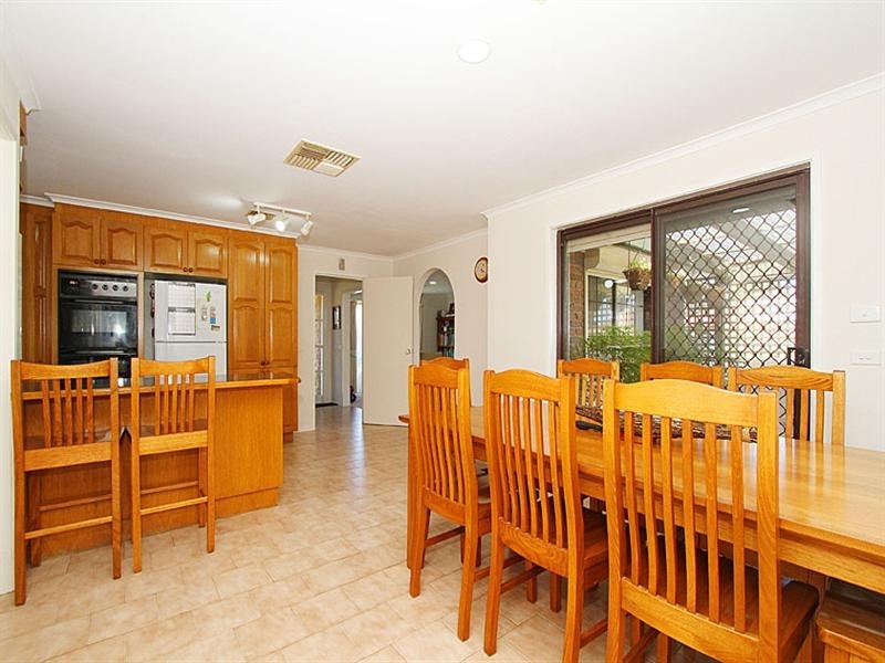 3 Rokeby Crescent, Craigieburn VIC 3064