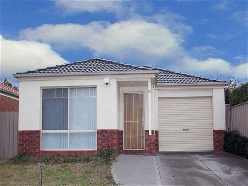 15 Mount Piper Rise, Craigieburn VIC 3064