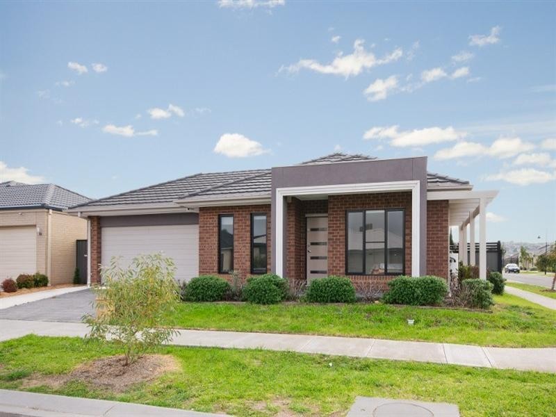 41 Middlesborough Drive, Craigieburn VIC 3064