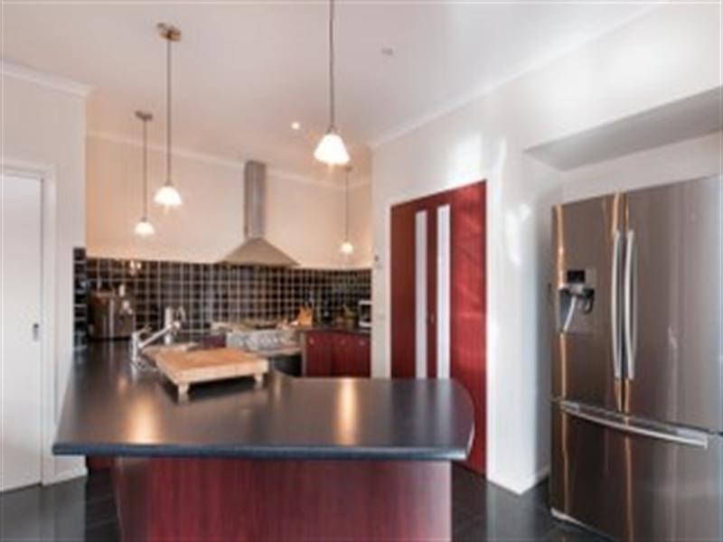 25 St Andrews Drive, Craigieburn VIC 3064