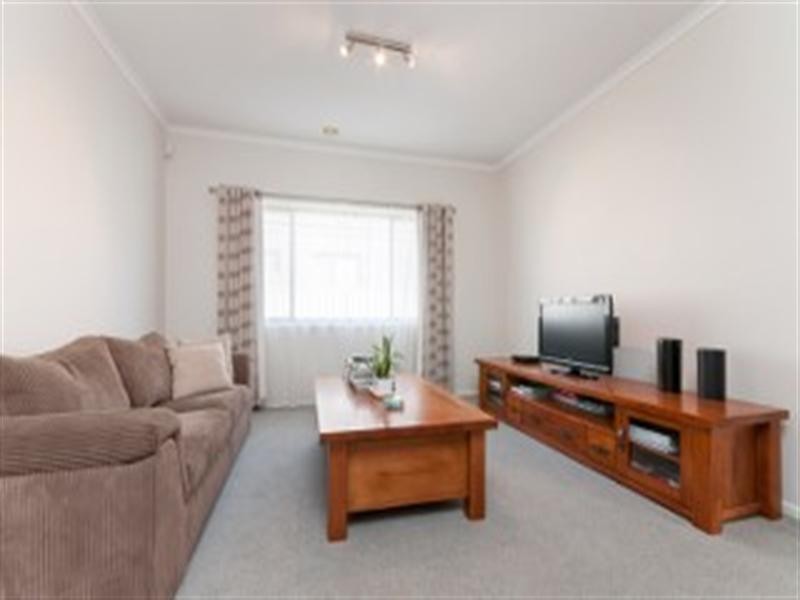 25 St Andrews Drive, Craigieburn VIC 3064