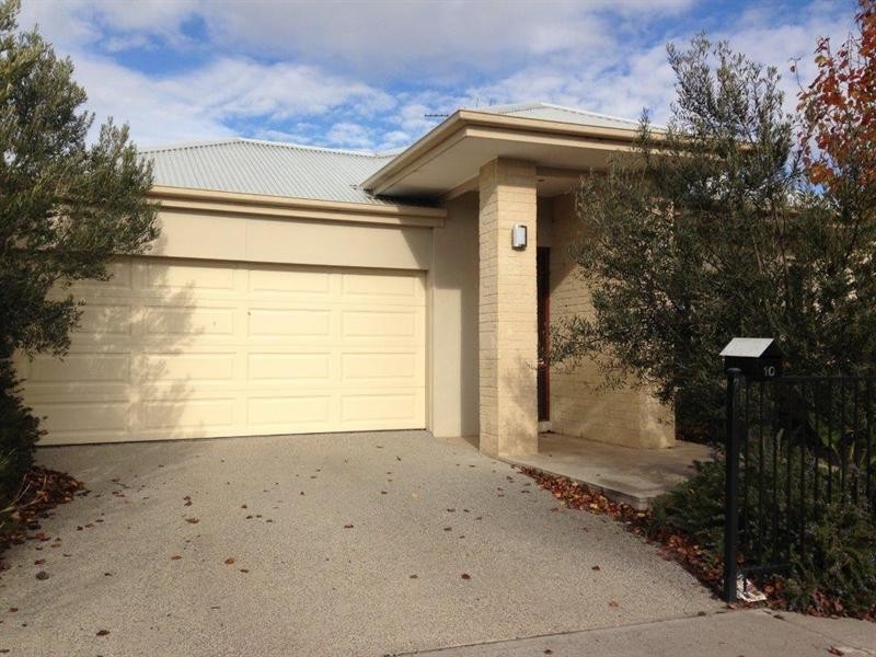 10 Madison Drive, Craigieburn VIC 3064