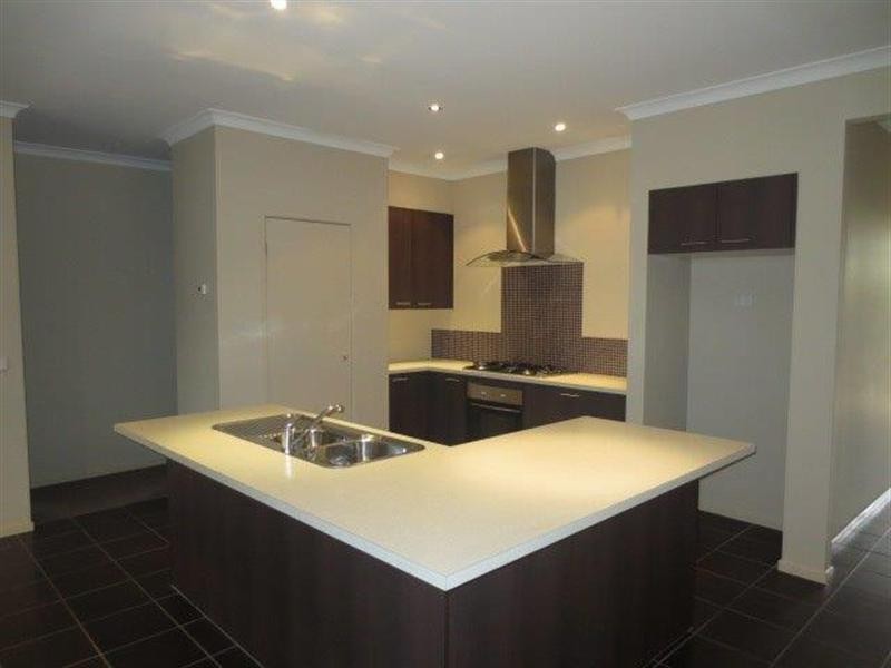 10 Madison Drive, Craigieburn VIC 3064