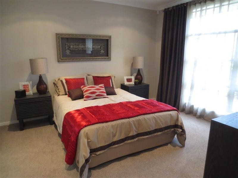 25 Bridgehaven Drive, Craigieburn VIC 3064