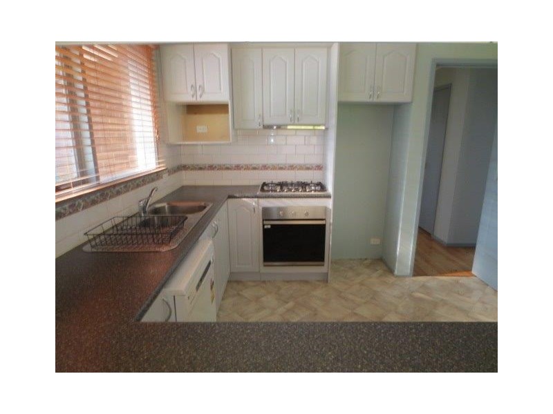 4 Harper Close, Craigieburn VIC 3064