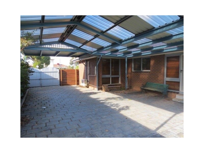 4 Harper Close, Craigieburn VIC 3064