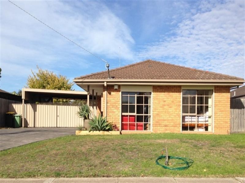5 Rokeby Crescent, Craigieburn VIC 3064