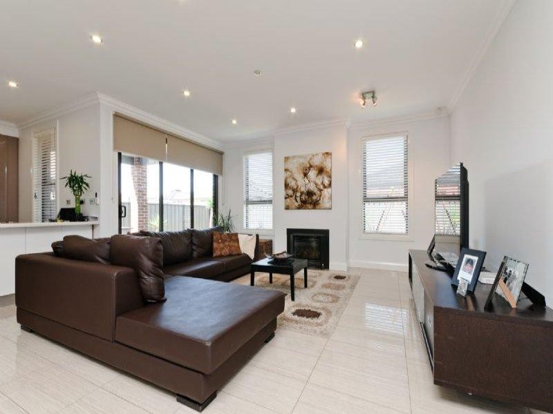 13 Arapiles Avenue, Craigieburn VIC 3064