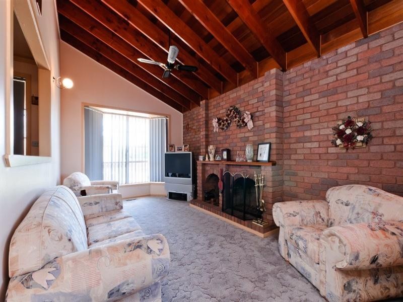 6 Falmer Place., Craigieburn VIC 3064