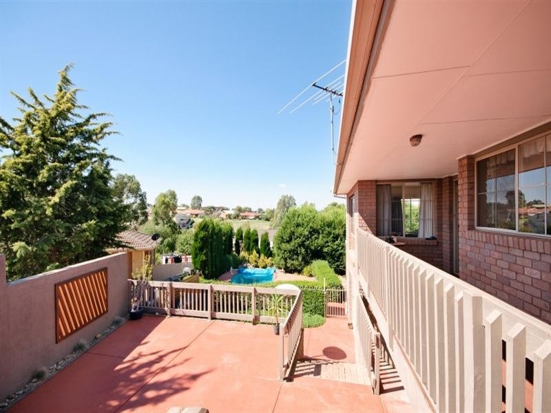 6 Falmer Place., Craigieburn VIC 3064