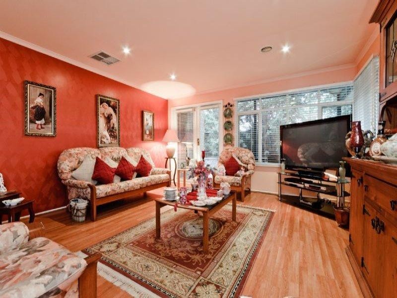 11 Haite Place, Roxburgh Park VIC 3064