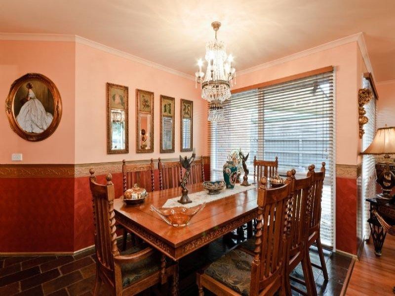 11 Haite Place, Roxburgh Park VIC 3064