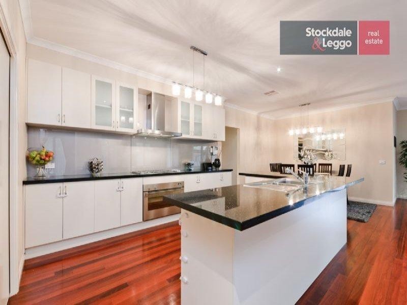 31 Highbury Circuit., Craigieburn VIC 3064