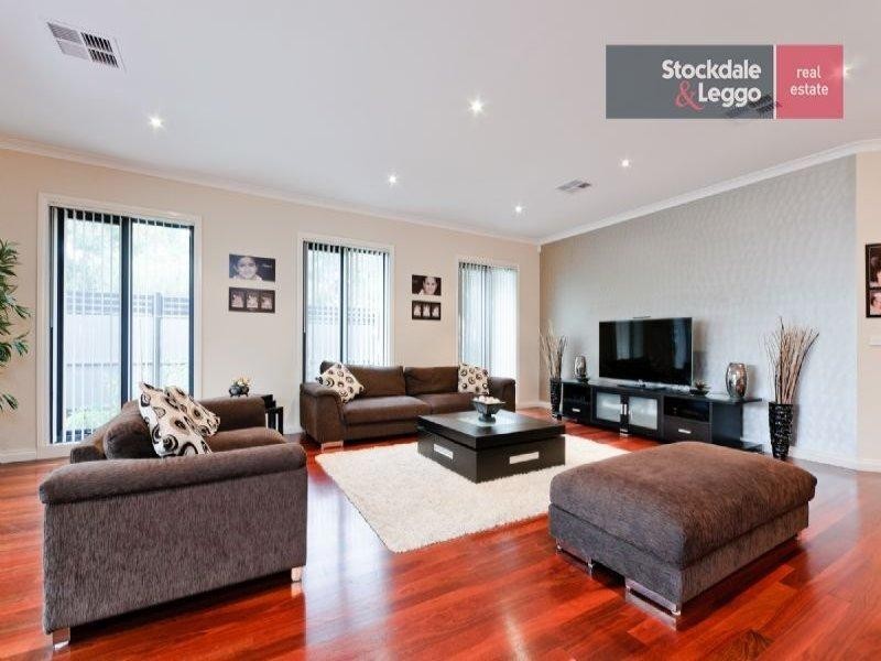 31 Highbury Circuit., Craigieburn VIC 3064