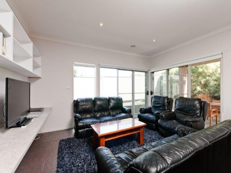 3 Yengo Place, Craigieburn VIC 3064