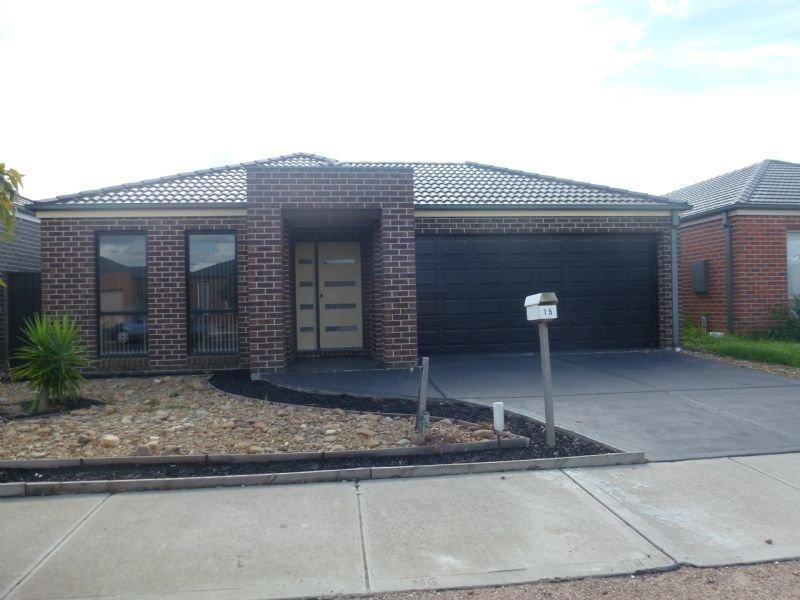 15 Millstream Pass, Craigieburn VIC 3064