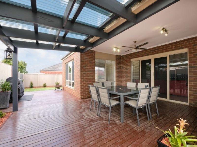 36 Bowral Loop, Craigieburn VIC 3064