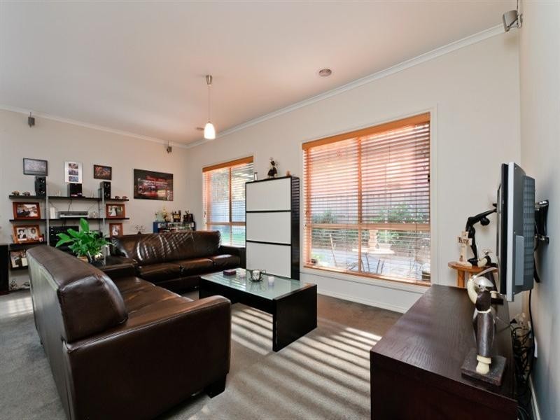 17 Beechville Place, Craigieburn VIC 3064