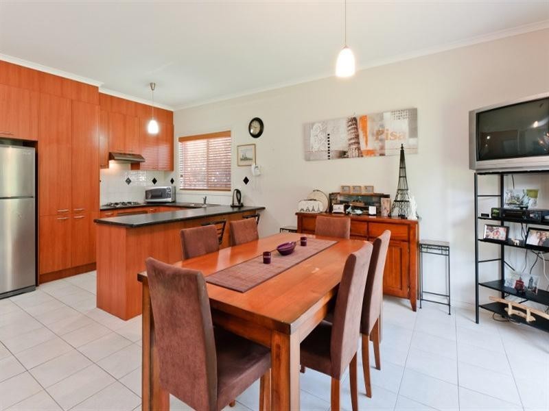 17 Beechville Place, Craigieburn VIC 3064