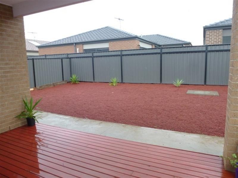 5 Parkhaven Street, Craigieburn VIC 3064