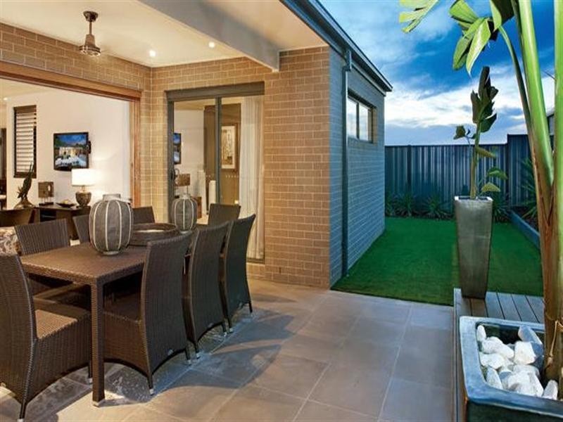 19 Fletcher Road, Craigieburn VIC 3064