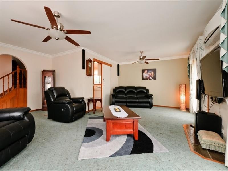3 Kent Court, Craigieburn VIC 3064