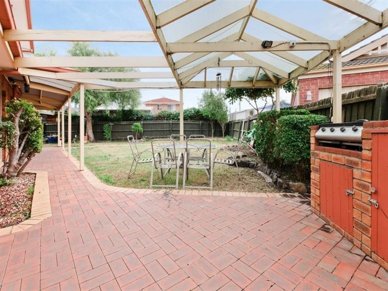 3 Kent Court, Craigieburn VIC 3064