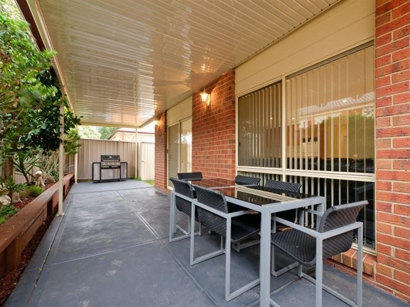 7 Bowman Glen, Craigieburn VIC 3064