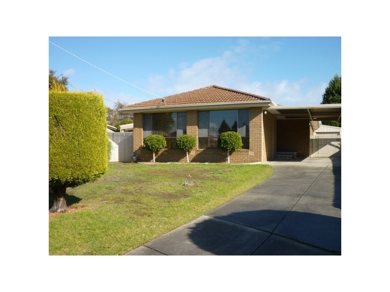12 Walton Close, Craigieburn VIC 3064