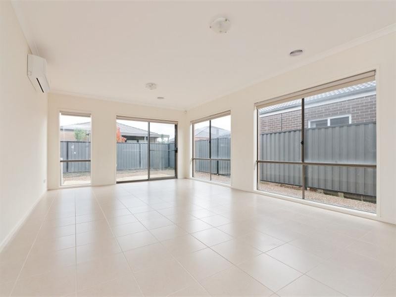 329 Waterview Boulevard, Craigieburn VIC 3064